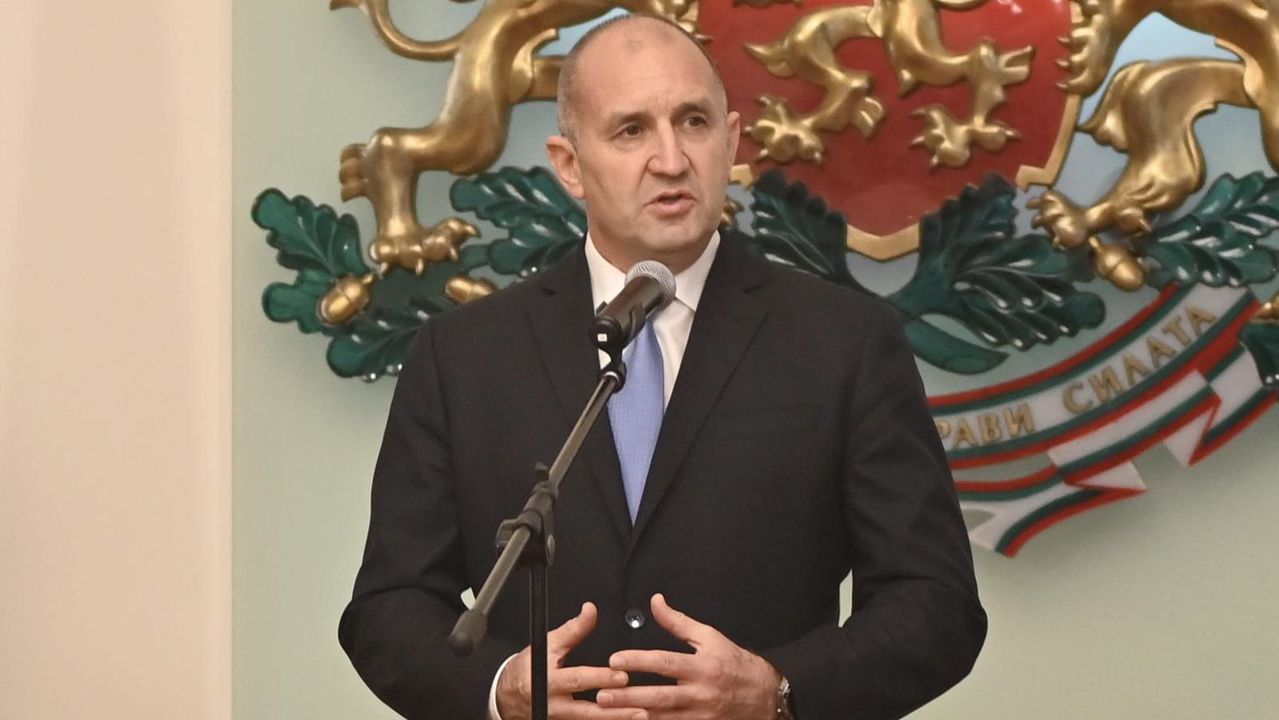 Президентът Румен Радев: Не трябва да допускаме благата на труда да се ограбват