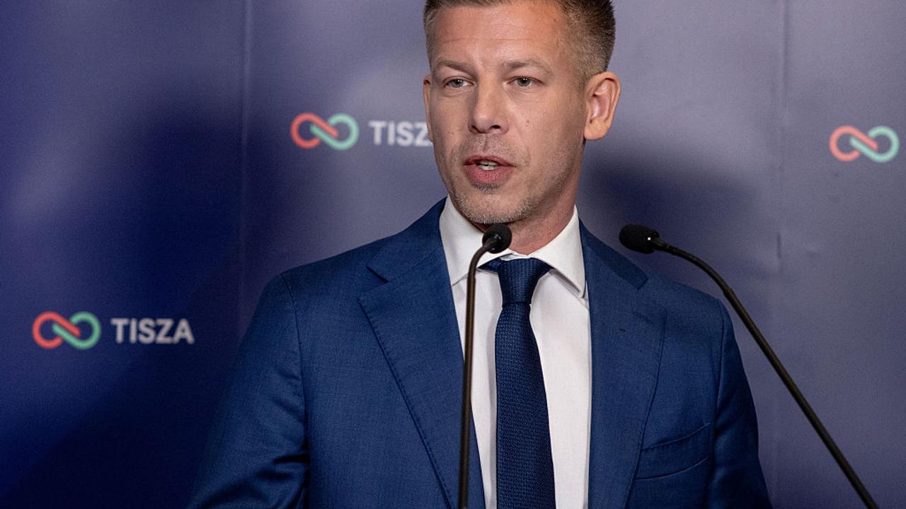 Очаква се бъдещият премиер на Унгария Петер Мадяр да положи