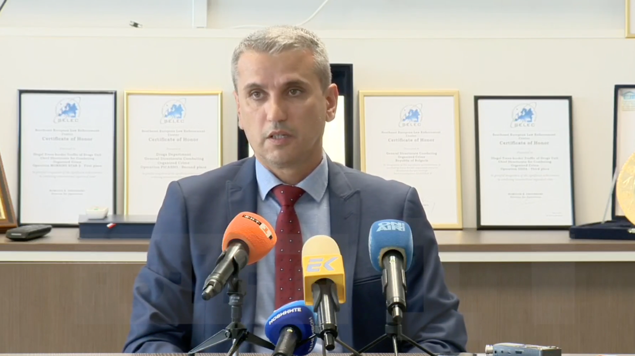 ГДБОП към гражданите: Полицията няма да ви поиска лични данни или пари по телефона, случи ли се - значи е телефонна измама