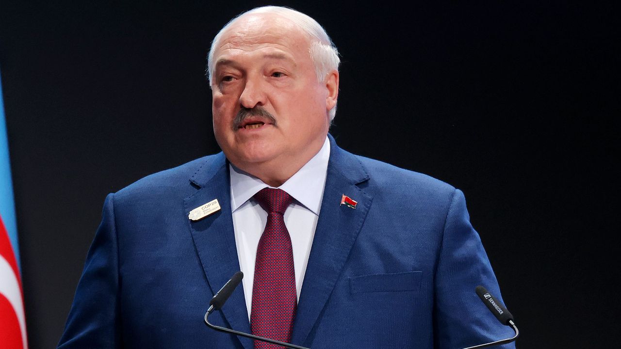 Лукашенко: На Путин е било предложено да удари с "Орешник" по улицата, където се намира офисът на Зеленски