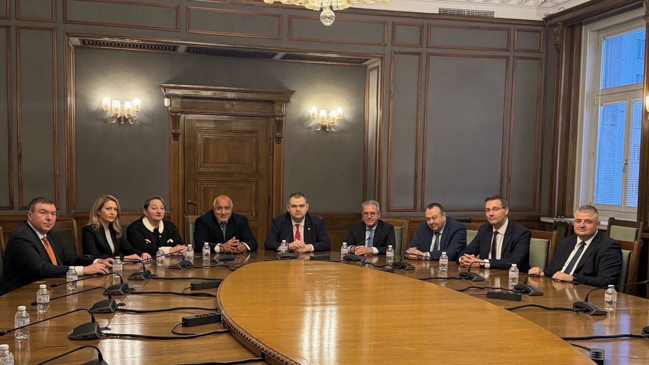 Двете парламентарни групи се обединиха около решението да не се