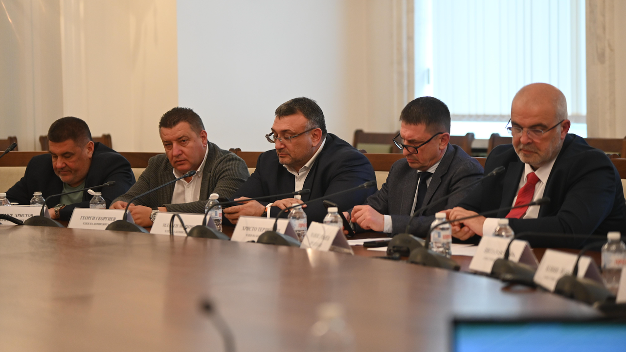 Вътрешната комисия отхвърли ветото на президента върху промените в Закона за ДАНС