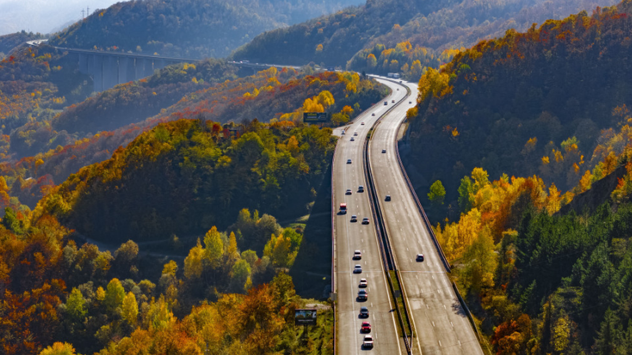 Трафикът ще се пренасочва по обходен път от пътен възел