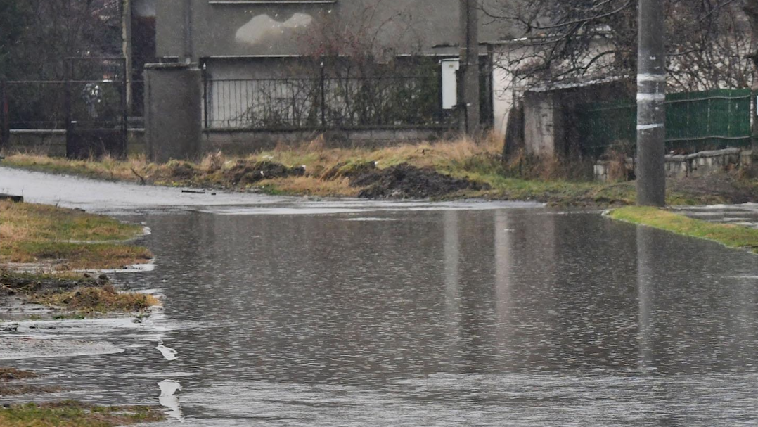 Над 50 литра на квадратен метър дъжд са паднали в