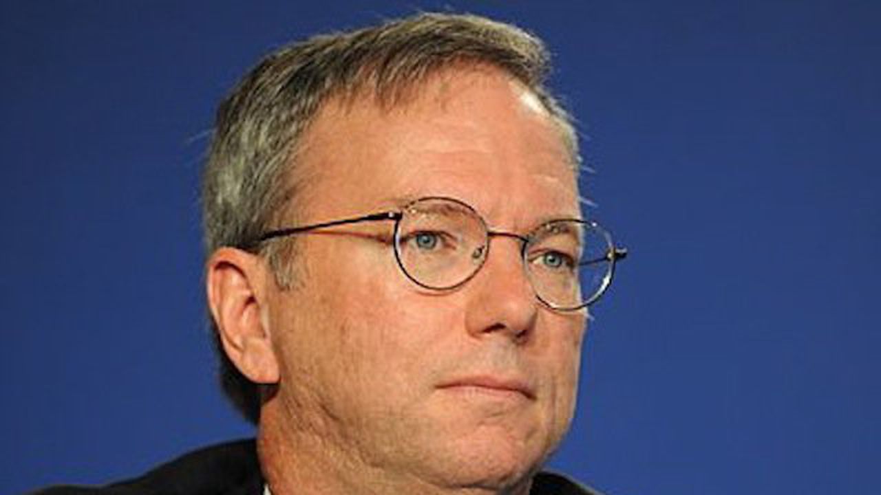 Ерик Шмид разпродава Google акциите си