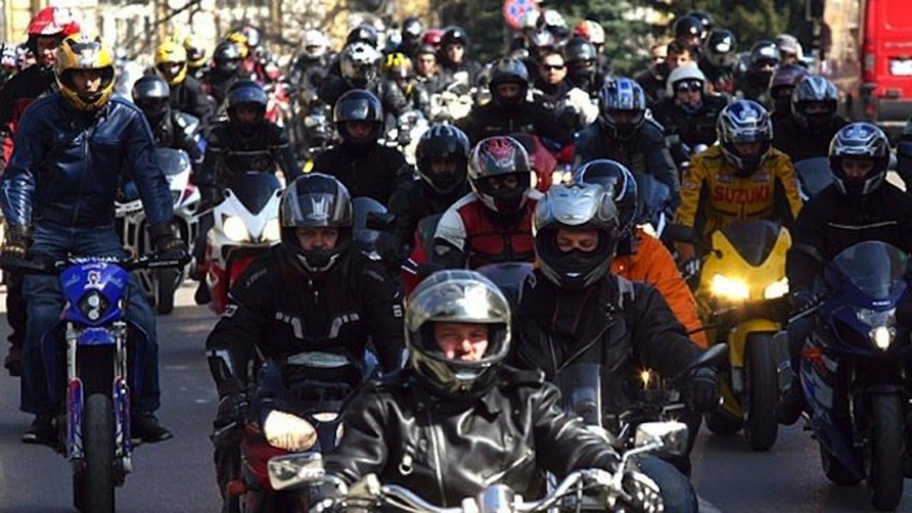 Рокери изпратиха загиналия край Бяла свой събрат