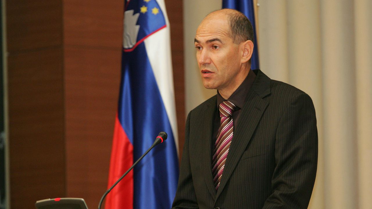 Словенското правителство се разклати