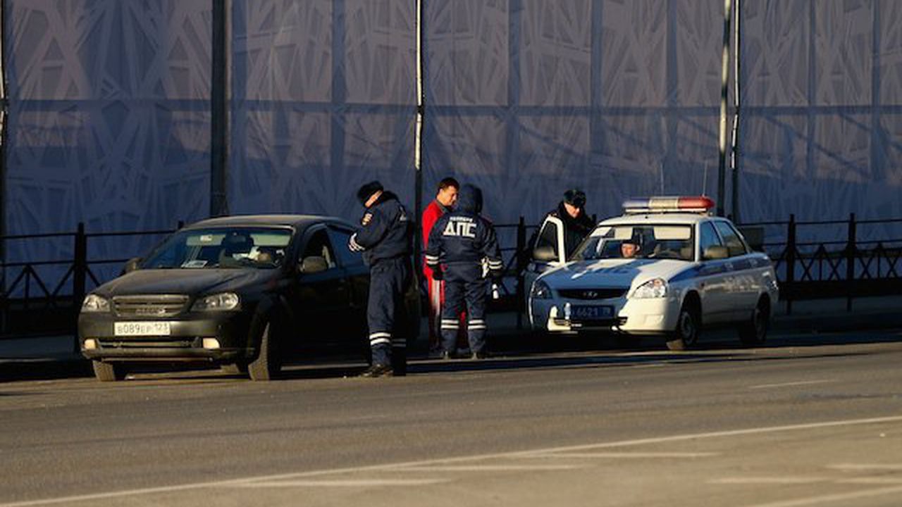 Заплашиха с бомба летище в Санкт Петербург