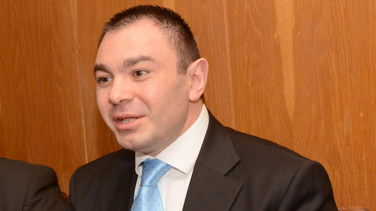 Арестуваха банда молдовци, разбивали банкомати у нас