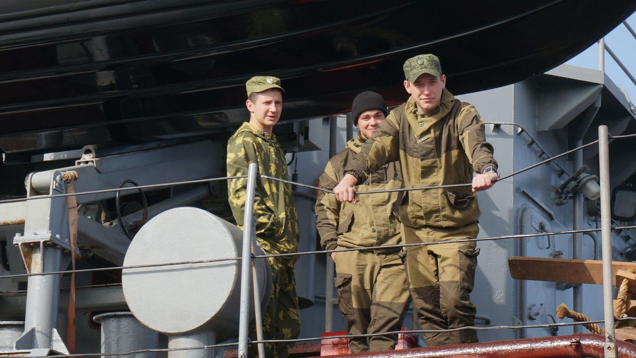 Бойни кораби от BLACKSEAFOR акостираха във Варна (снимки)