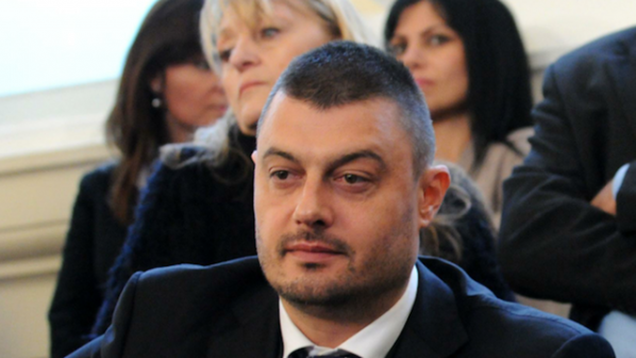 Никой не иска коалиция с Бареков