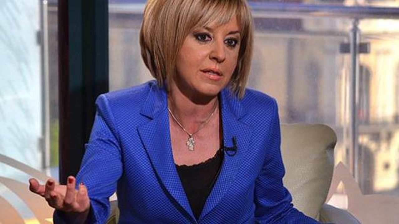 Мая Манолова стои зад сигнала за бюлетините на "Мултипринт"
