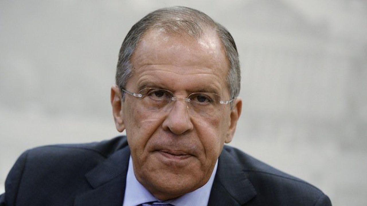 Русия: Украйна да накаже виновните за "вакханалиите" в посолството ни