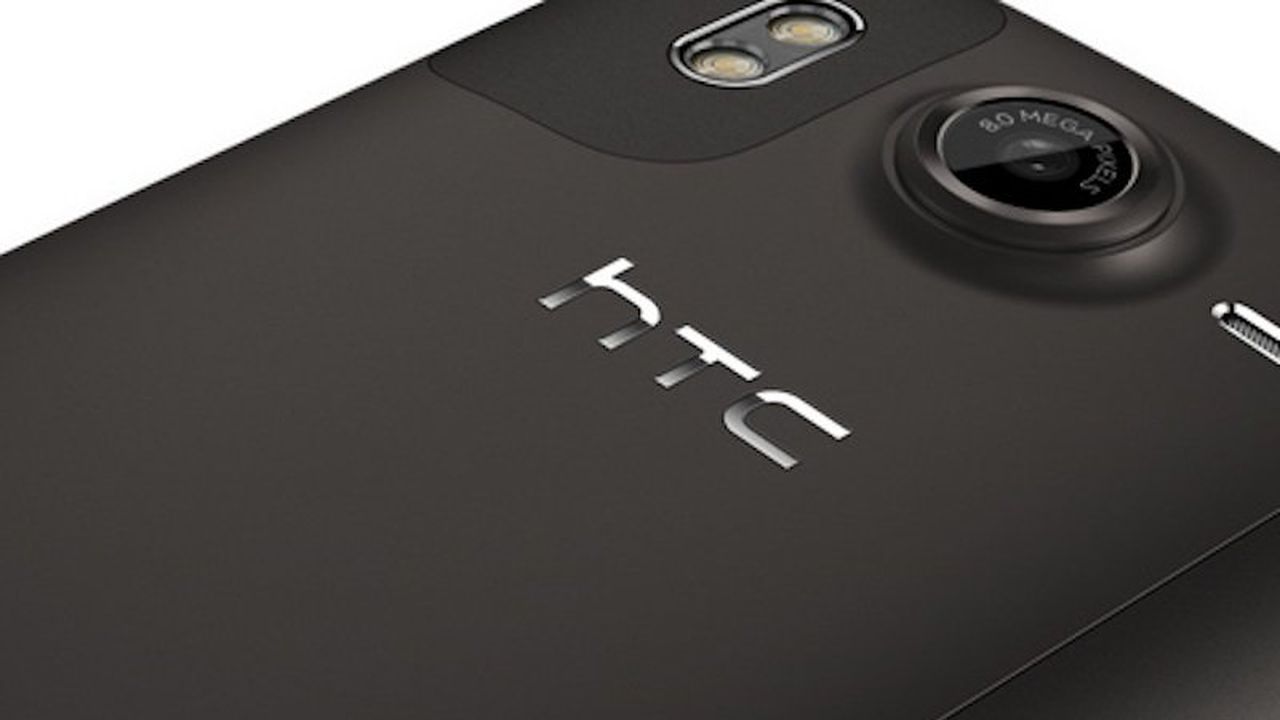 HTC влиза в надпреварата при най - евтините смартфони