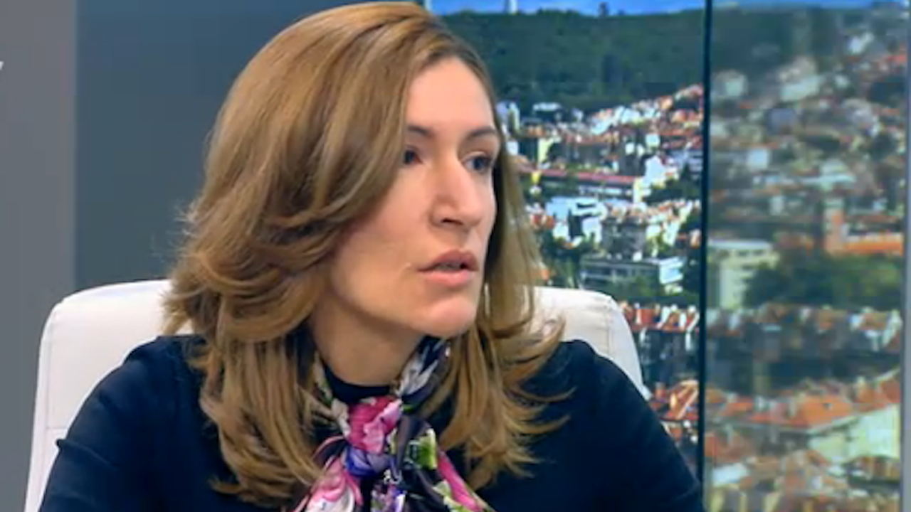 Ангелкова: Твърдо съм за това да има втори лифт на Банско