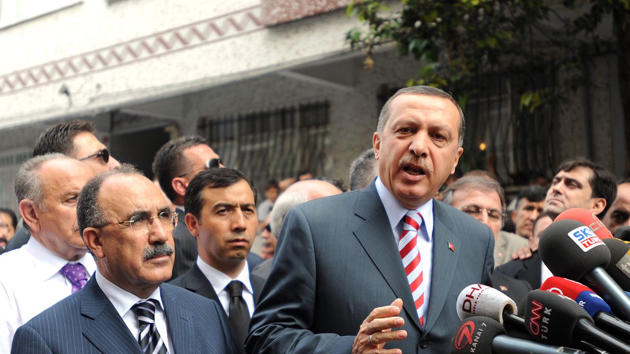 Ердоган организира вълна от контрапротести