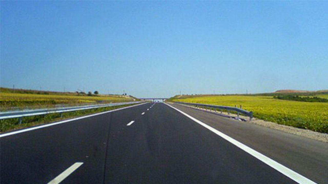 Терзиева: Директното трасе на АМ "Тракия" е готово