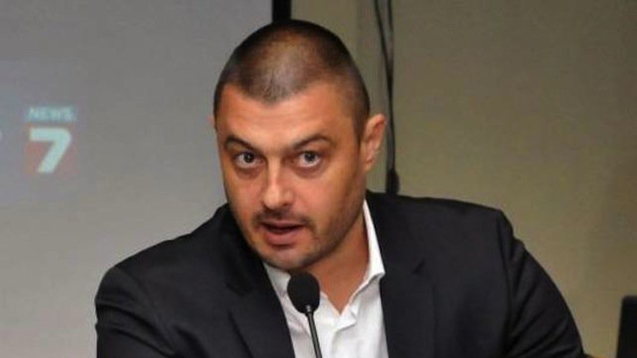 Бареков: Разполагаме с банка кадри от поне 30 потенциални министри