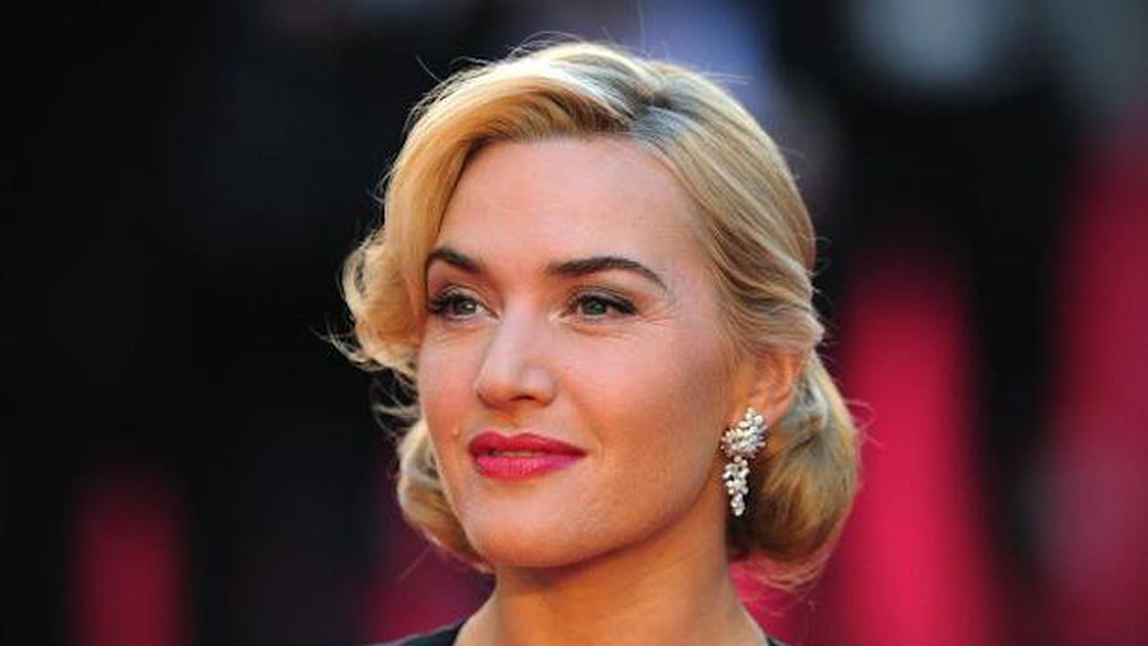 Кейт Уинслет със звезда на Алеята на славата