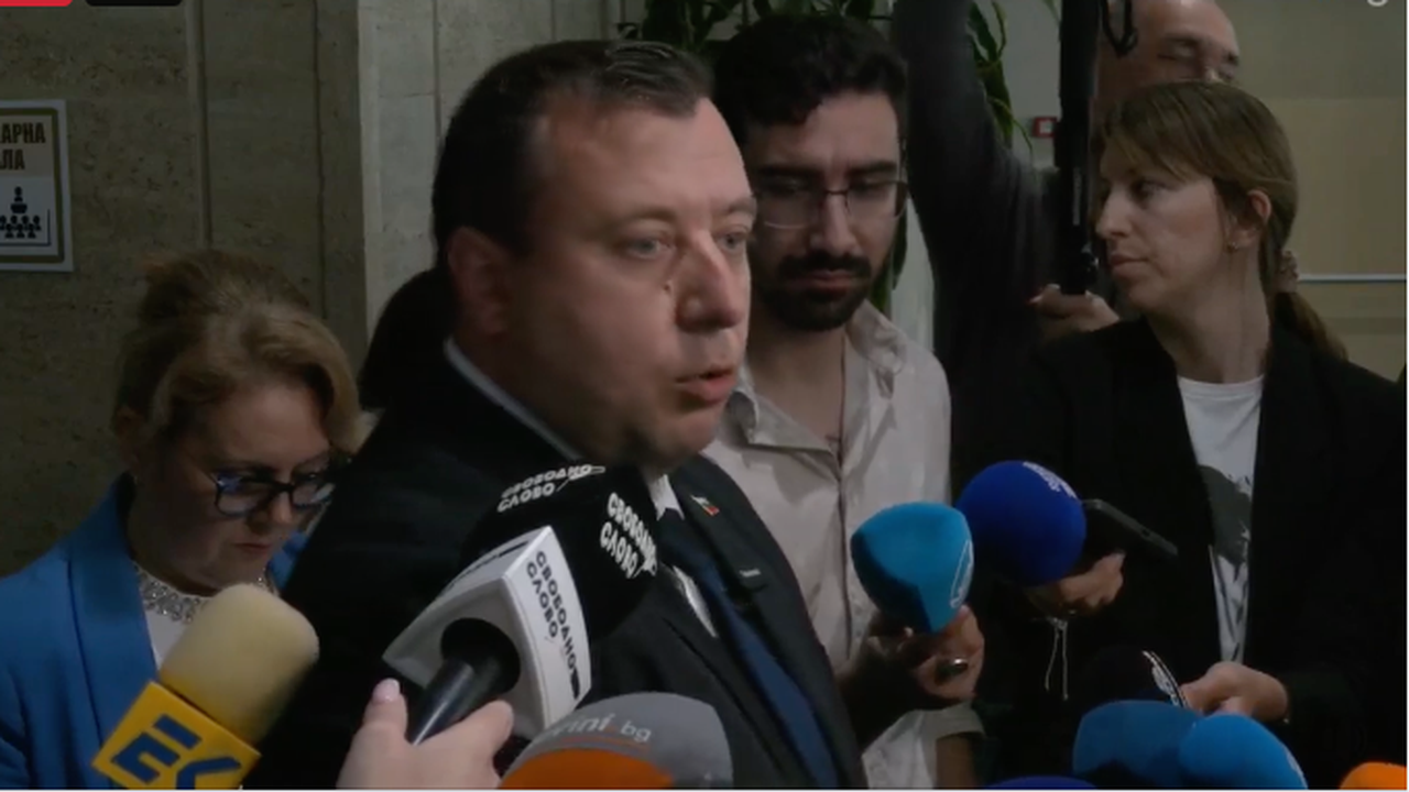 Петър Петров от "Възраждане": Българската прокуратура прави всичко възможно да потули случая с аудиозаписа от срещата на ПП