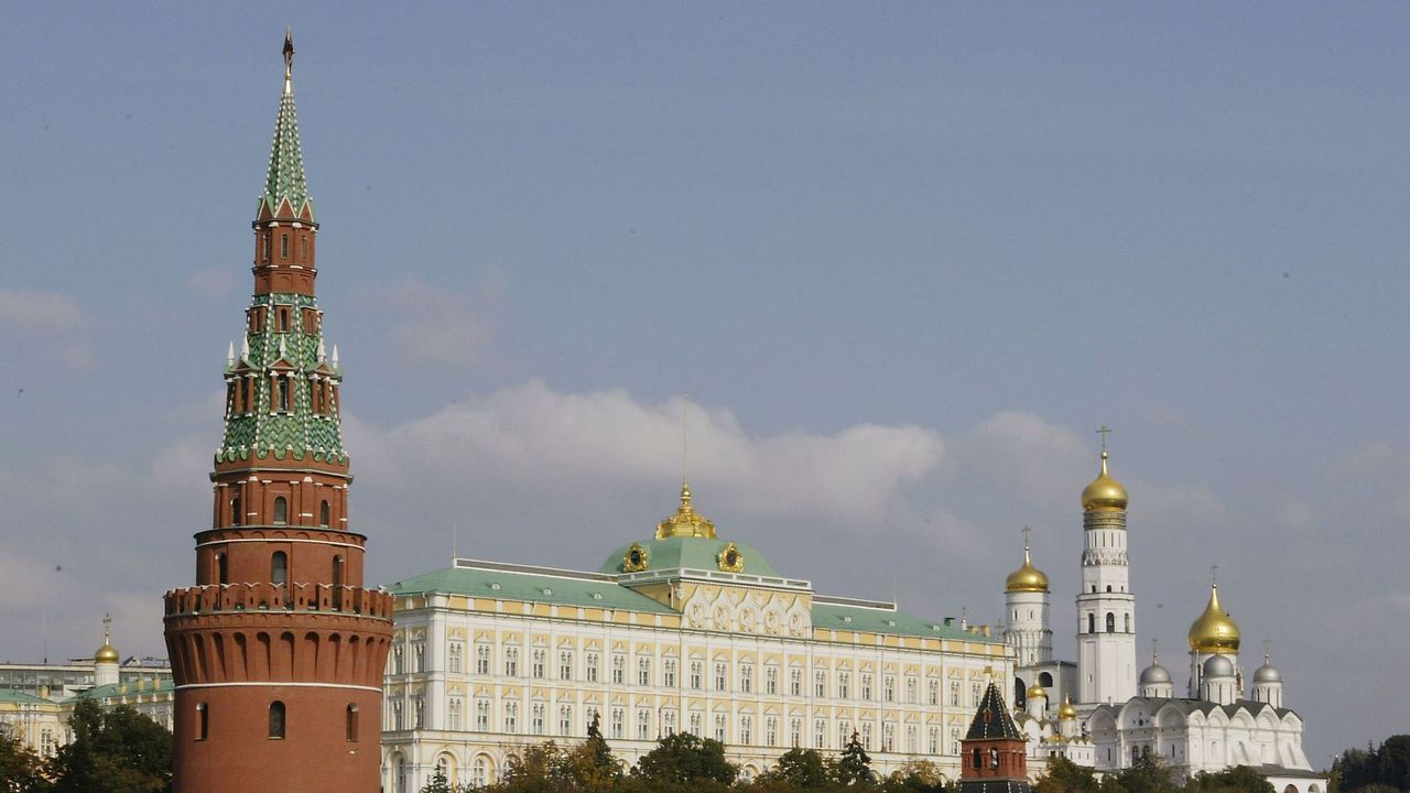 Г-7 реши да не размразява руски авоари, докато не приключи войната на Москва в Украйна