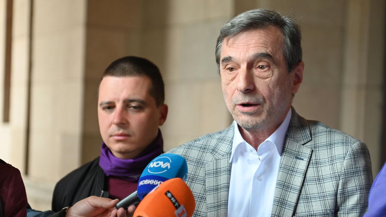 Димитър Манолов: Не са платени заплатите на протестиращите от градския транспорт