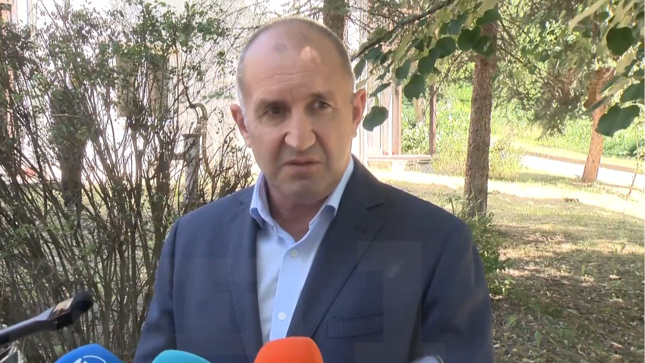Румен Радев: Не трябва да допуснем България да бъде въвлечена в ескалиращите конфликти