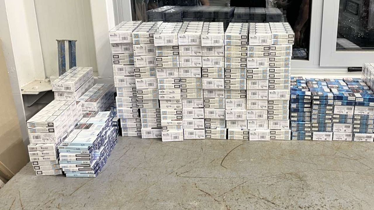 176 880 къса контрабандни цигари са задържани от митническите служители към МП Калотина