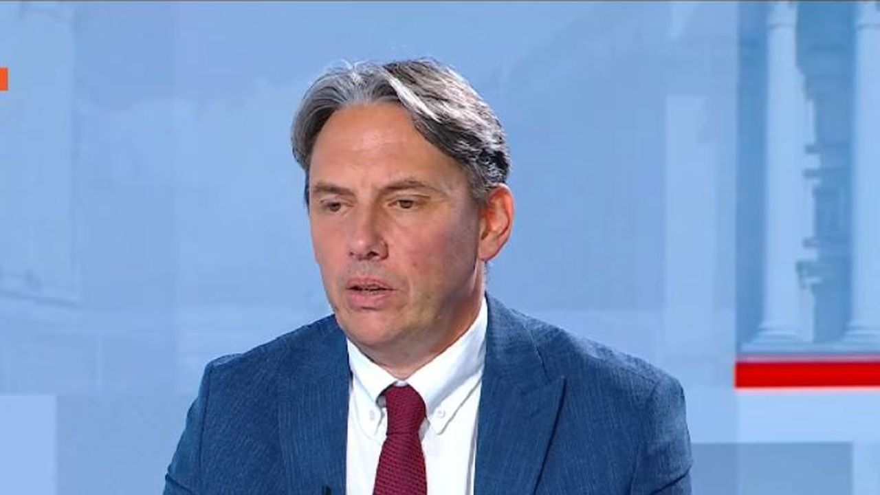 Васил Пандов: Управляващите предлагат подигравка с младите лекари