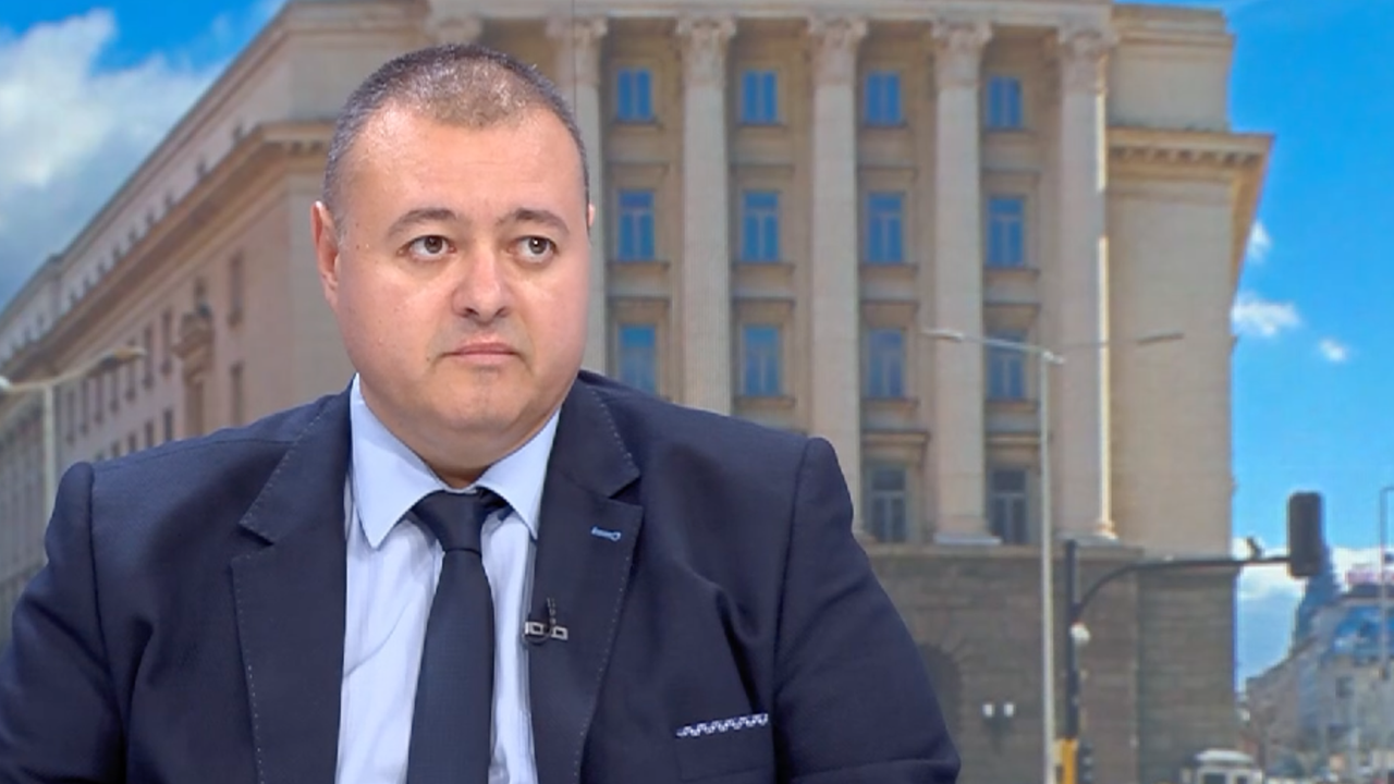 Свилен Трифонов, ПП-ДБ: Само двама души в страната знаят дали ще има предсрочни избори