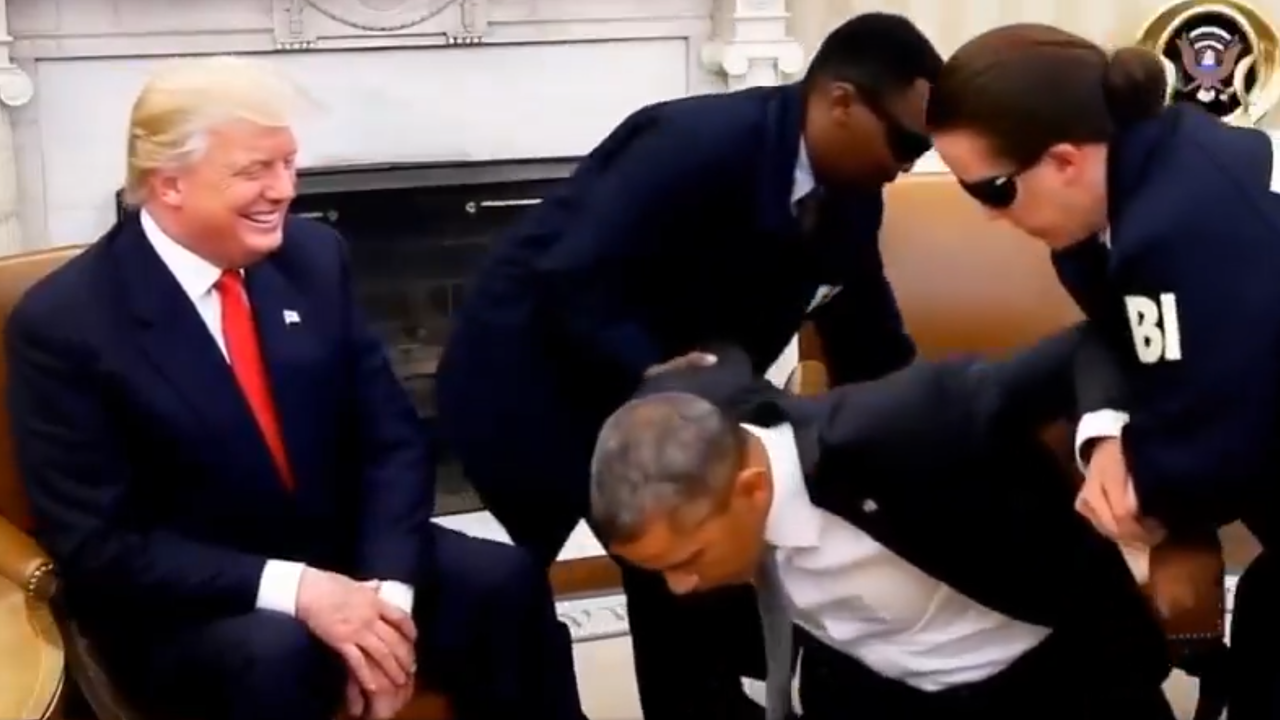 Тръмп публикува видео, на което се забавлява, виждайки как агенти на ФБР „арестуват“ Обама