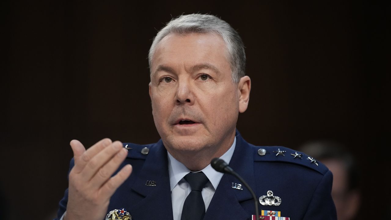 Ръководителят на Агенцията за военно разузнаване на САЩ (DIA) генерал-лейтенант