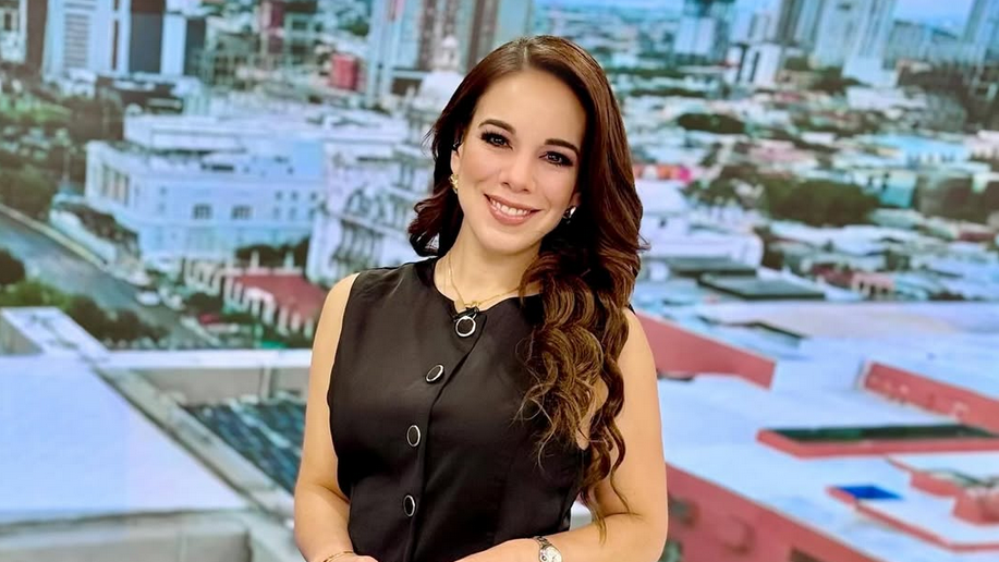 Известната мексиканска водеща и журналистка Дебора Естрея е загинала в