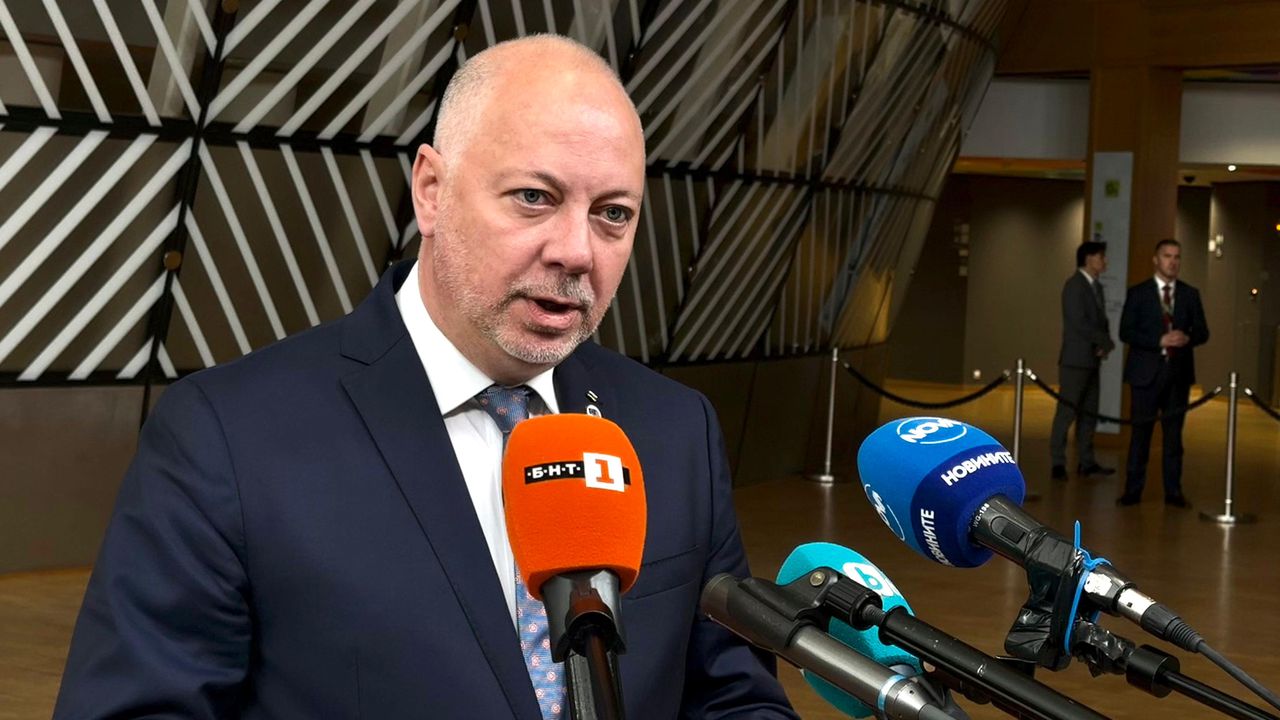 Желязков убеден, че няма да има недостиг на гориво, според Борисов - такава опасност все пак има