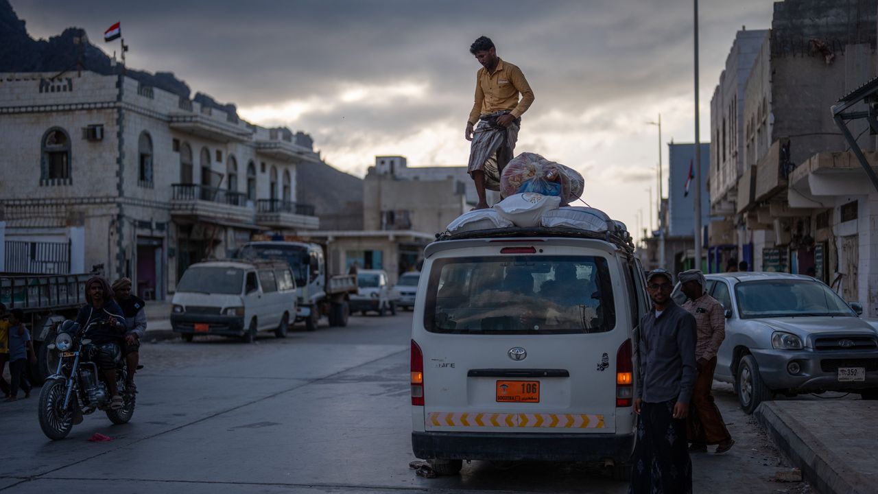 Присъдите са били произнесени от съд в Сана по дела,