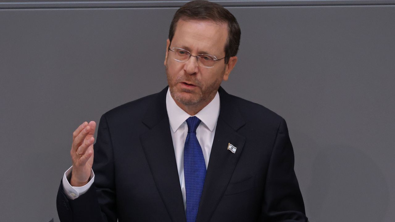 Херцог ще предприеме пътуването възможно най-скоро, заяви днес неговият говорител