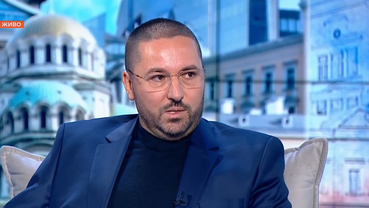 Николай Попов, бащата на загиналата в катастрофа 12-годишна Сияна, обяви