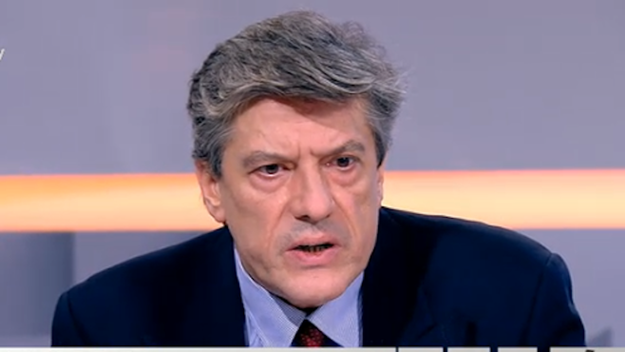 Антоний Гълъбов: Партийните пренареждания ще продължат през цялата година