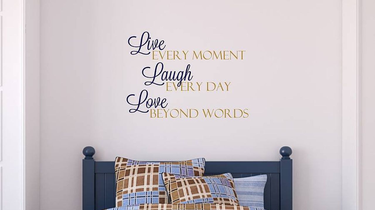 Забавни и закачливи табелки създават атмосфера в дома