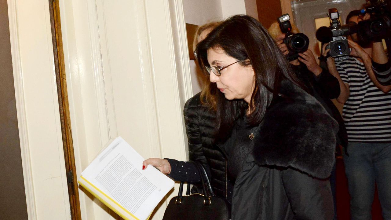Кунева: Опозицията няма да е по-малко опозиция, ако подкрепи антикорупционния закон