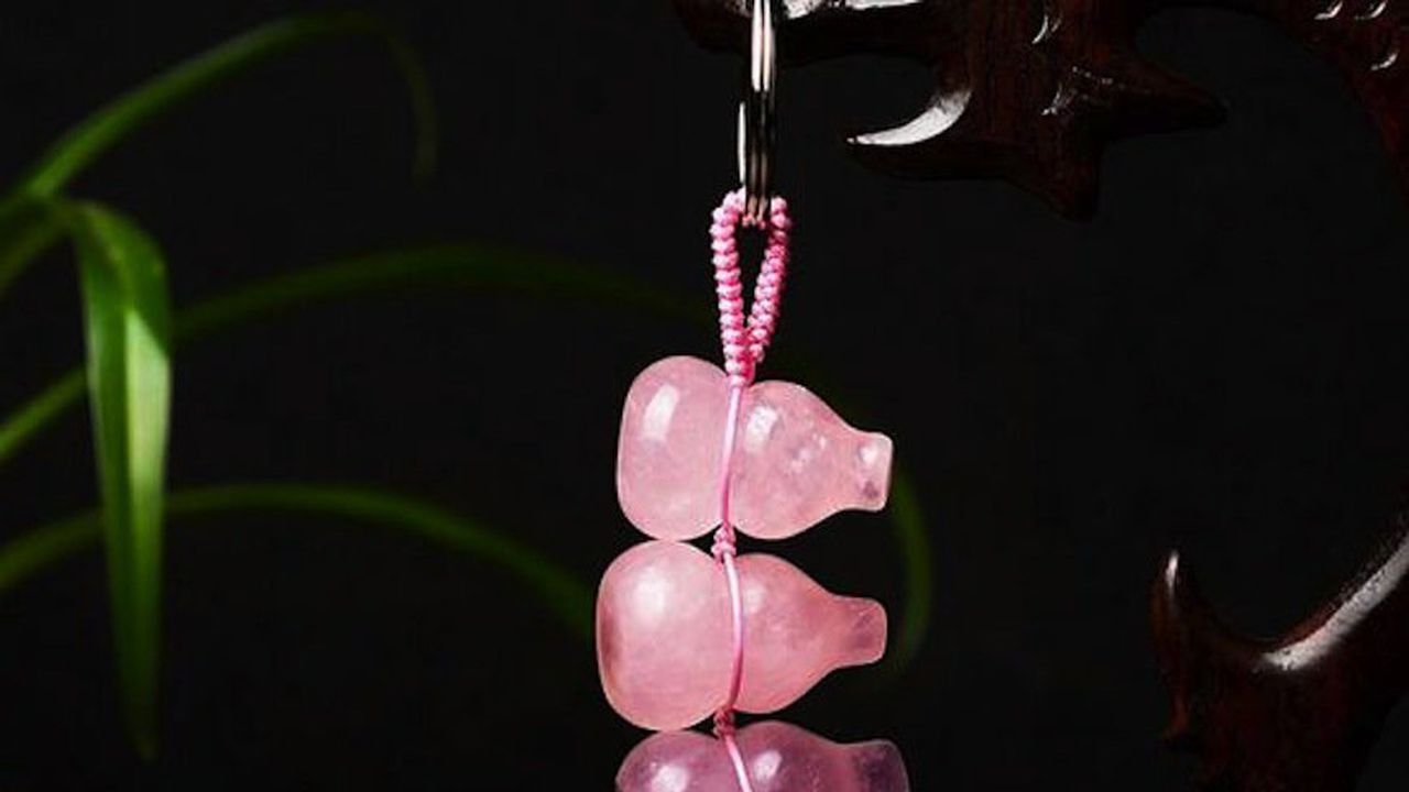 Има ли розов кварц във вашата кола