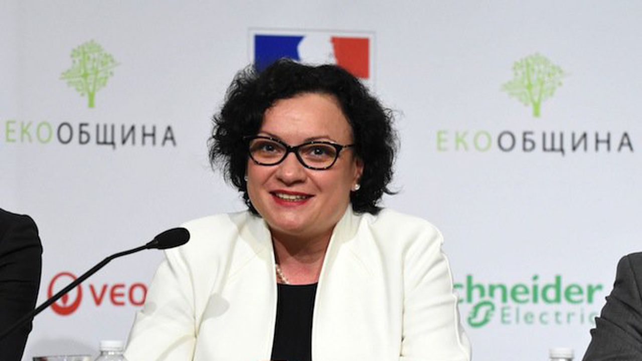 Ивелина Василева: Решено е как да бъдат обезопасени водните басейни до 2021 година