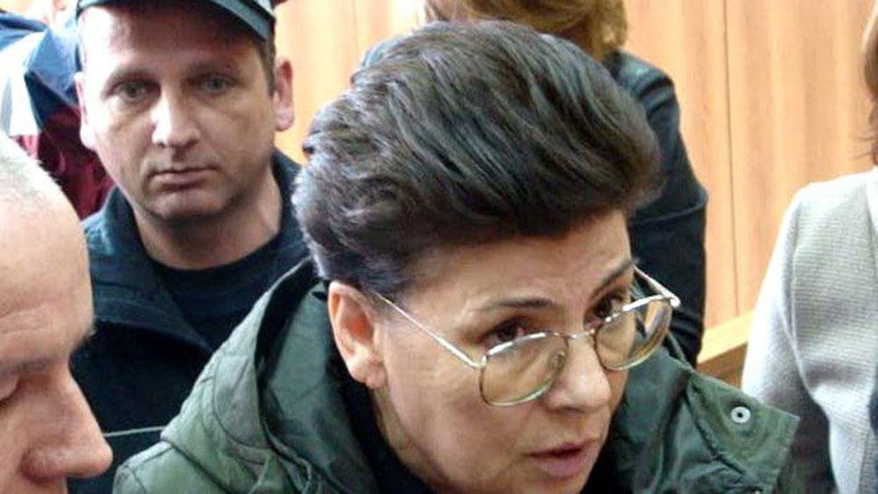 Oставиха в ареста Иванка Ройдова