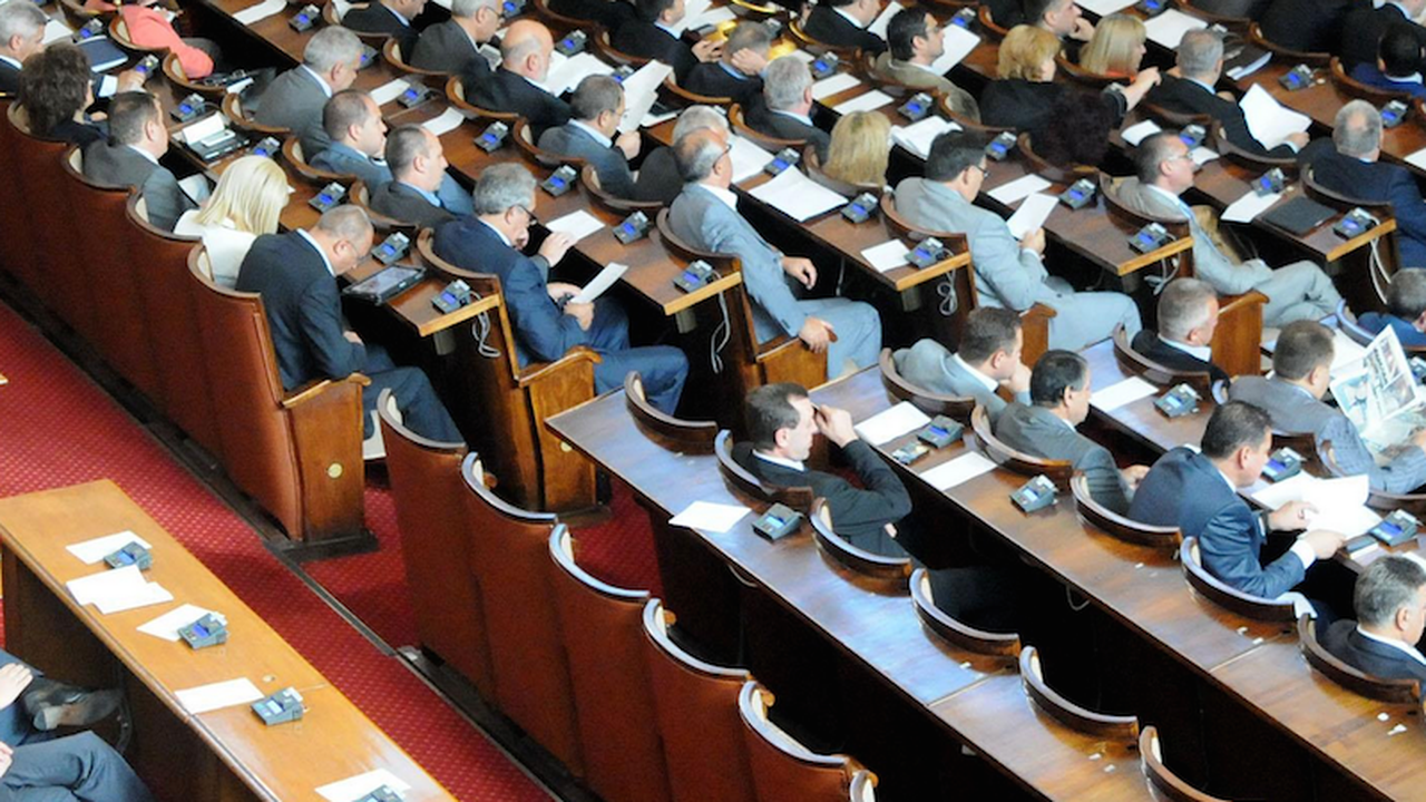 Парламентът удължи до 10 ноември срока за номинации на инспектори в Инспектората към ВСС