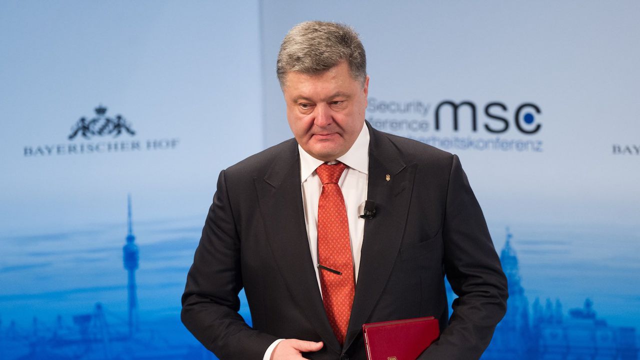 Украинският президент Петро Порошенко представя нов кабинет в САЩ