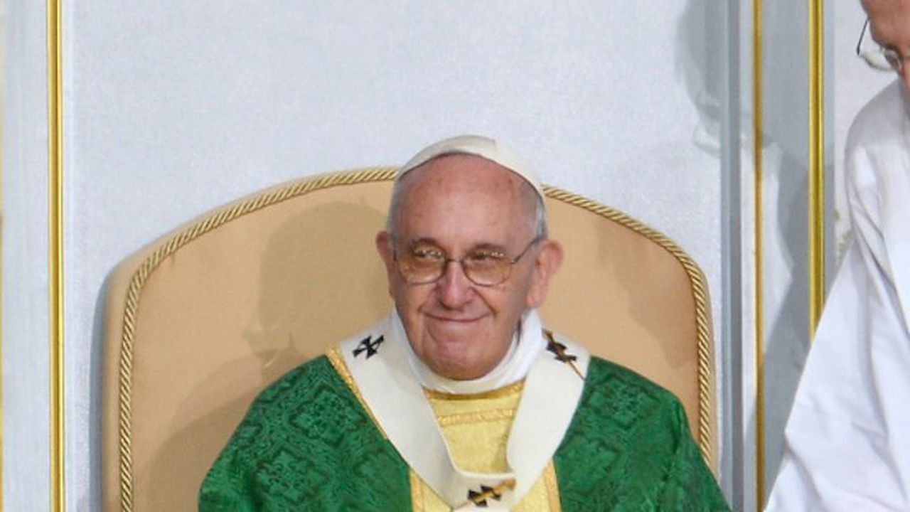 Папата публикува песен от предстоящия си рок албум (видео)