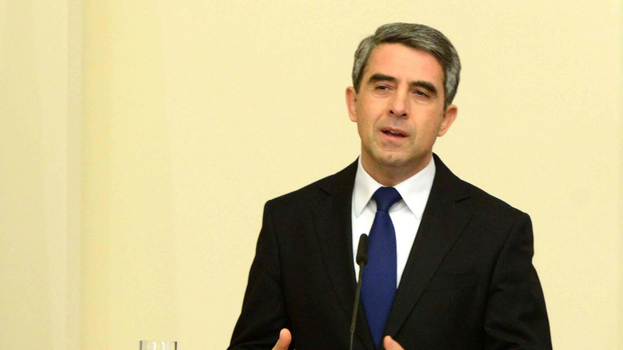 Плевнелиев: Върнах Изборния кодекс, защото крепя конституцията