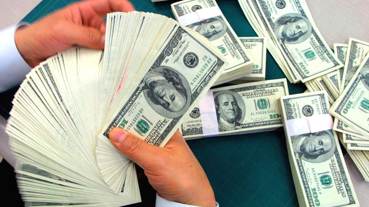 32-ма нашенци търсят 2.5 млрд. долара от Рокфелер