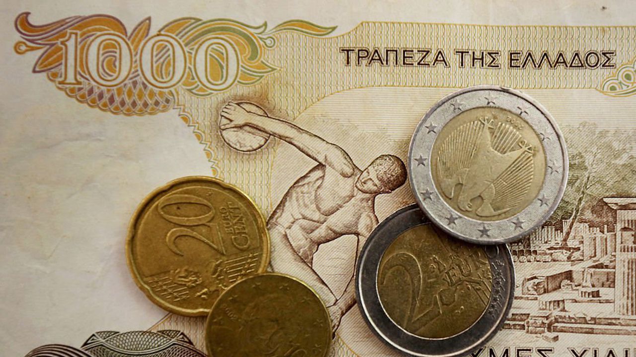 Гръцките пари пълнят банките в България и Румъния