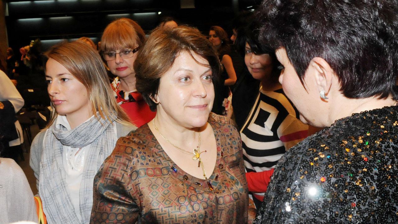 Татяна Дончева: Мутрите и мафията контролират държавата